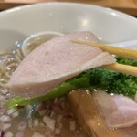 開運橋通 ふじ原 - 厚い鶏むねチャーシュー