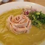 La Maison du Ramen ビスク - 科基礎ラーメン。背面