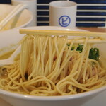 La Maison du Ramen ビスク - 牡蠣塩ラーメン麺リフト