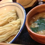 烈志笑魚油 麺香房 三く - 