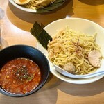 濃厚鶏ソバ 麺 ザ クロ - 