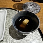 天冨良 麻布よこ田 - 鰻の濃厚スープ