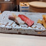 銀座のみこ寿司 - 真鯛、中とろ