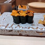銀座のみこ寿司 - うに3貫