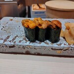 銀座のみこ寿司 - うに3貫
