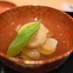 にくの匠 三芳 - 百合根でお椀。