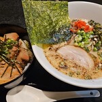 俺のとんこつラーメン 伝丸 - 