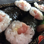 銀のさら - トロ鉄火巻き１本450円