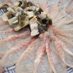 味の玄達 - optio A30で撮影。活鰻の薄造り(アップ)。