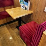 コメダ珈琲店 - (内観)2名テーブル席