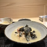新ばし 星野 - 【お食事②鯛茶漬け】★★★★
      鯛の力ある味わいと胡麻の風味と出汁の濃い旨さが見事に調和！
      サラッと食べれる美味しさ！
      