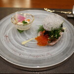 銀座 鉄板焼き Sublime - ハマチとイクラのカルパッチョ