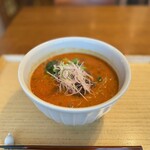 広尾はしづめ - 粗挽き肉味噌の担々麺