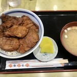 ぶた丼のとん田 - 