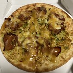 Pizza Hut - こってり風ラーメンピザ（on こってり風ソース）