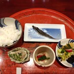 草喰 なかひがし - 