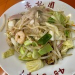 香妃園 - 料理写真:太麺皿うどん＝700円