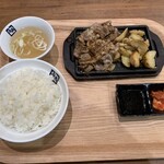 牛角 焼肉食堂 - 料理写真: