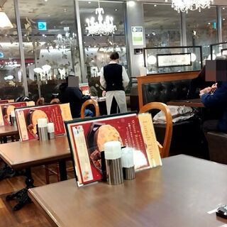 サロン ウフ エ モア_2