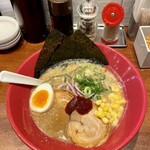 博多 一風堂 - 料理写真:期間限定     極・みそ赤　１４９０円・・・