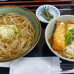 こぶし館 - かけ蕎麦並とミニカツ丼1,100円(税込)