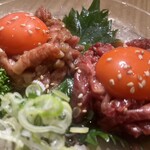 肉ホルモン処 萬 - 料理写真: