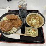 カントリーチャイルド - ソースヒレカツ丼 けんちん汁セット 1,050円税込