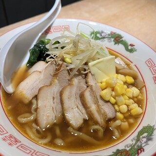 日本酒スタンド酛の名物『日曜限定ラーメン』