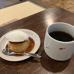 日替わりCafe&Bar モンデンキント - クラシックプリン　コーヒー