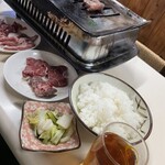 やきにく徳山 - 