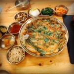 ゆんちゃんね - ニラチヂミとおかず