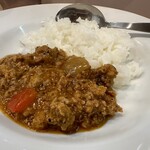 らーめん紫雲亭 - キーマカレー300円