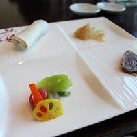 広東料理 センス - 本格釜焼き北京ダックと彩り野菜マリネのコンビネーション
