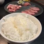 焼肉 ホルモン じゃん - 