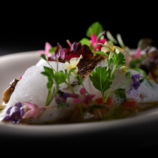 伝統と革新◆心満たす料理と空間を提供するレストラン