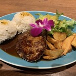 ハワイ料理とコナビール カウカウ - 