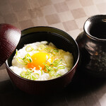 Dashi soup and egg-cooked rice