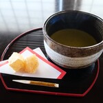 樂 - お抹茶セット、和菓子付き