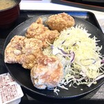 Yoshinoya - からあげ定食アップ。