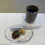 Oumiushi Morishima - 最後に甘味とほうじ茶が出て来ます