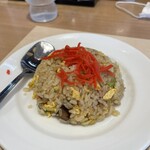 らーめん世界 - 今日はムリせず半チャーです