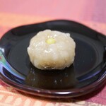 御菓子司 塩芳軒 - 「万寿菊」かのこ、白あん