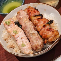 伊勢廣 京橋本店 - ３本丼