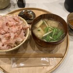 かつお食堂 - 