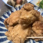 鶏王 - 握りこぶし程の大きさ