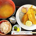 Kani No Yado Kimpachi - 本当に美味しいアジフライ定食
