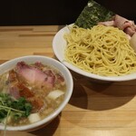 Ichiban Dashi Ramen Shin Sen - 