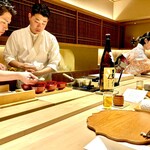 炎水 - 先付け　焼き上がりの白子をお椀に