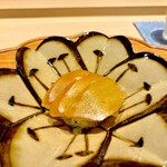 炎水 - ねっとり美味しい自家製唐墨の飯蒸し　ご飯には小角大根と三福海苔