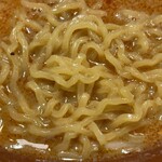 東京おぎくぼラーメン ゑびすや - 麺アップ